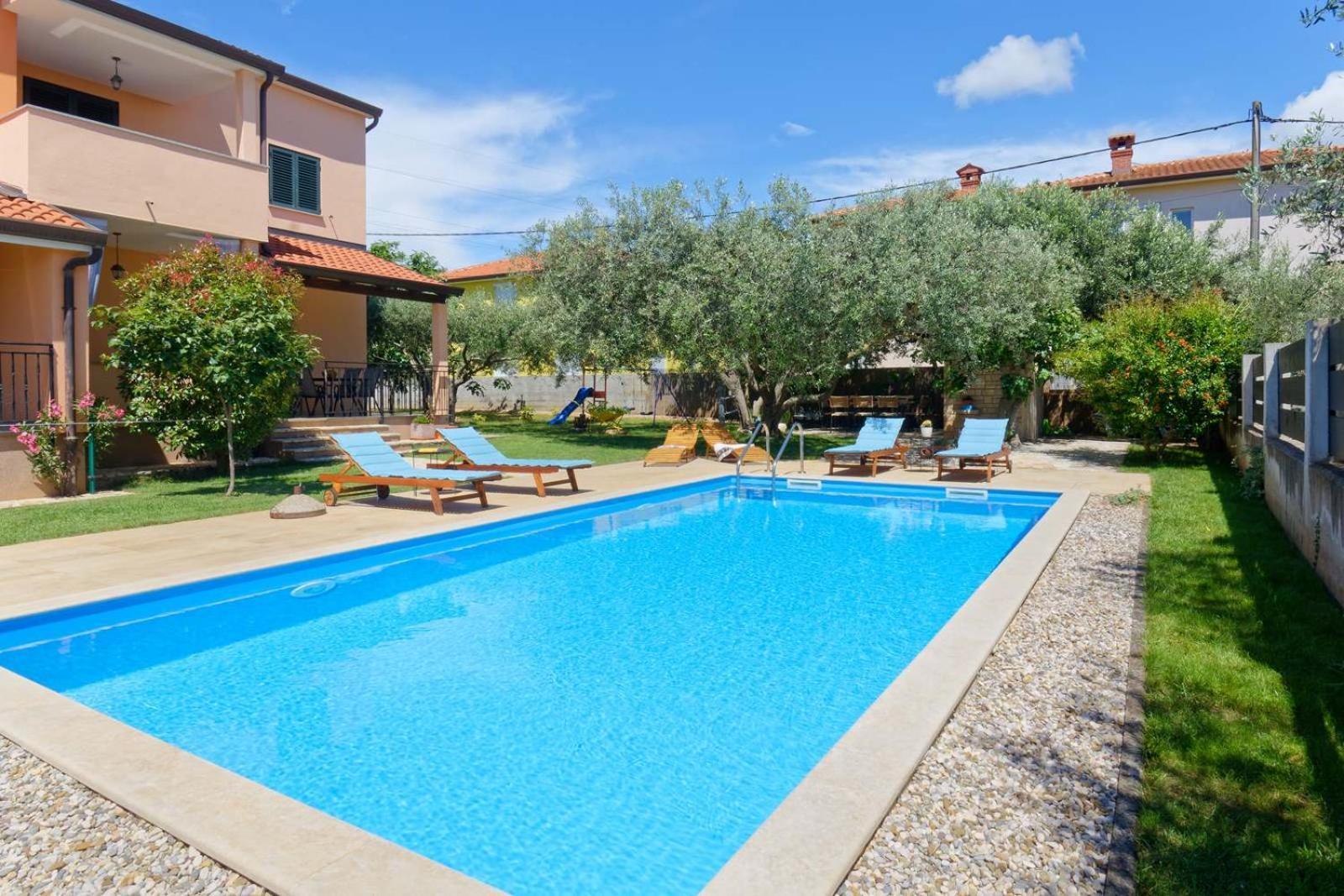 אומאג Apartment Maritea By Rent Istria מראה חיצוני תמונה